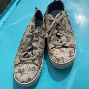 Disney Tom’s shoes. Youth